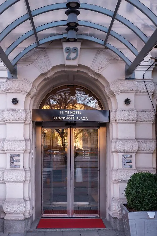 Elite Hotel Stockholm Plaza 4*,