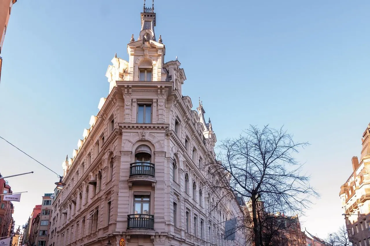 Elite Hotel Stockholm Plaza location